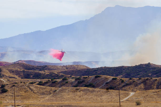 istock Sanderson Fire Cal Fire Air Tanker XXVI 1291076506