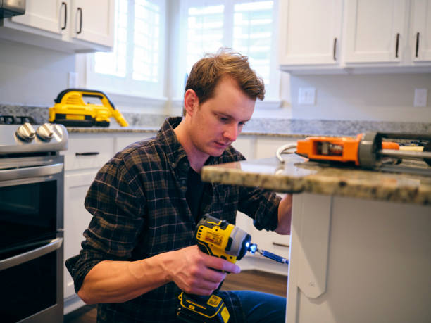 istock Home Repairman in a Kitchen 1291079159