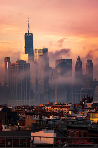 istock Foggy Freedom Tower 1291080066