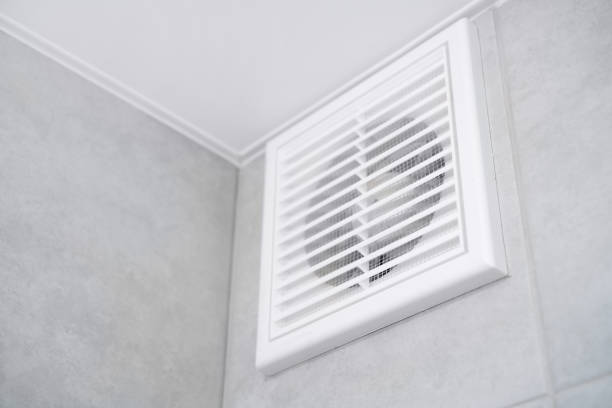 istock Home vent grille. Forced ventilation in a wall under the ceiling. 1291155879