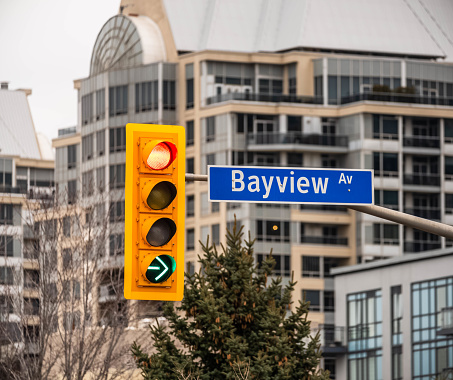The Bayview Avenue sign against a building.