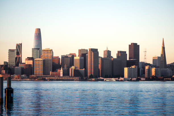 istock Downtown San Francisco in the morning. 1291290968