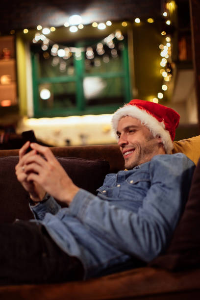 istock Last moment plans for Christmas night 1291311428