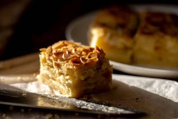 homemade almond apple pie