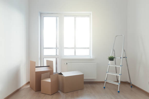 istock Movement to new apartment 1291394142