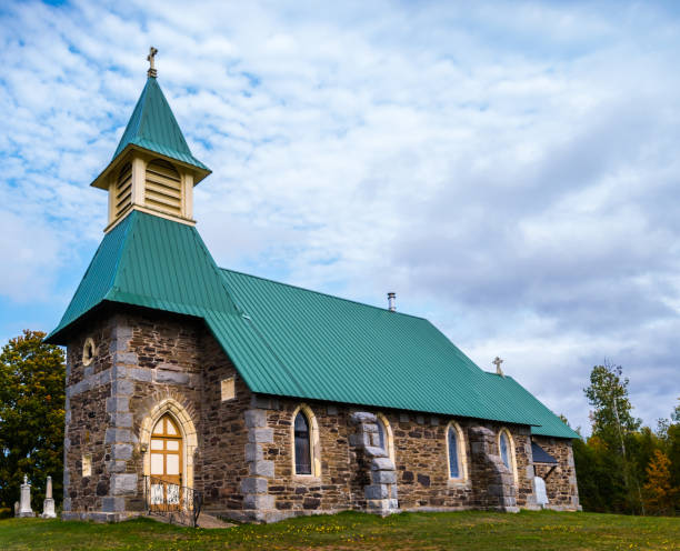 istock Anglician Church 1291434259