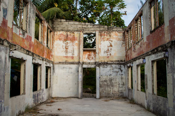 istock Abandoned building in the South Pacific 1291458428