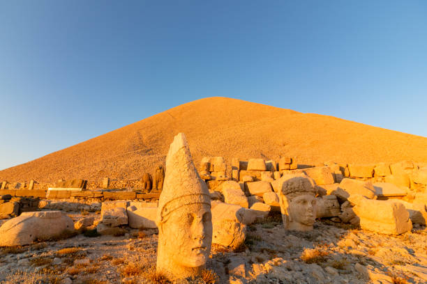istock Statues of Mount Nemrut 1291480426