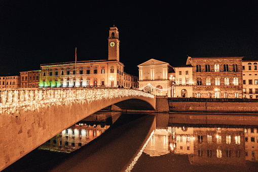 pisa by night during the christmas