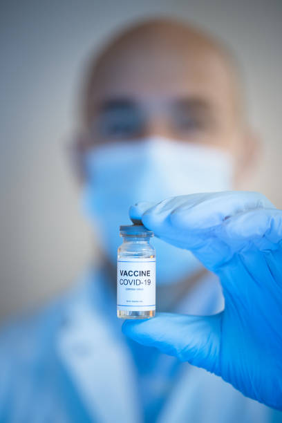 istock Coronavirus covid-19 vaccine 1291482244