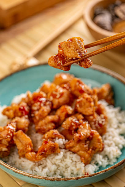 istock Sweet and sour chicken 1291543623