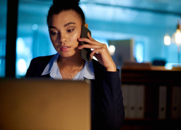 istock Linking up with her connections to finish the deadline 1291546989