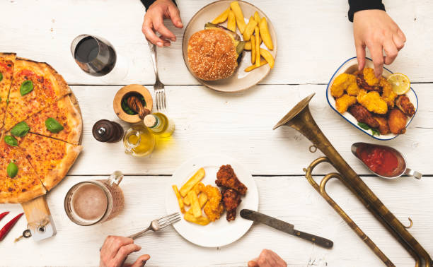 istock Couple friends having a nice dinner 1291566652