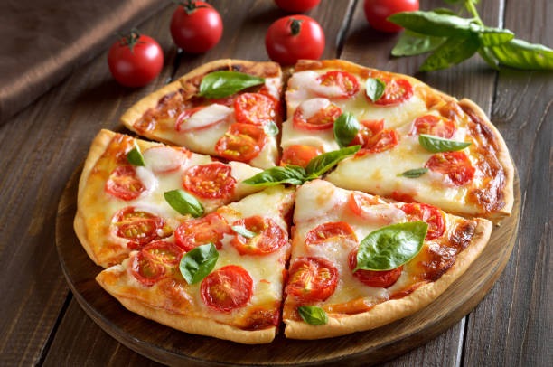 istock Sliced pizza Margherita 1291577269