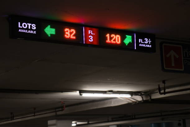 istock Car Park Guidance System light signal. 1291611714
