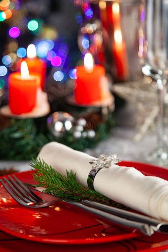 Elegant Christmas table setting