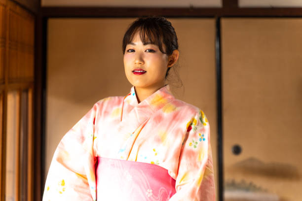 istock Yukata woman 1291638160