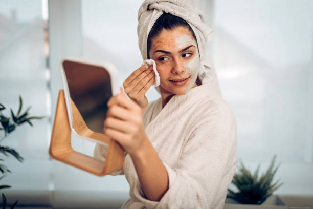 istock Messy, but beauty 1291659726