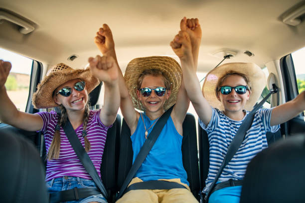 istock Kids enjoying the road trip 1291714979