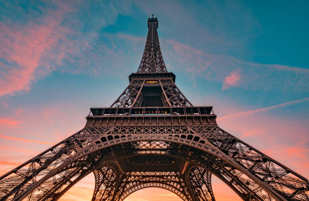 istock The Eiffel tower at dawn, Paris, France 1291731427