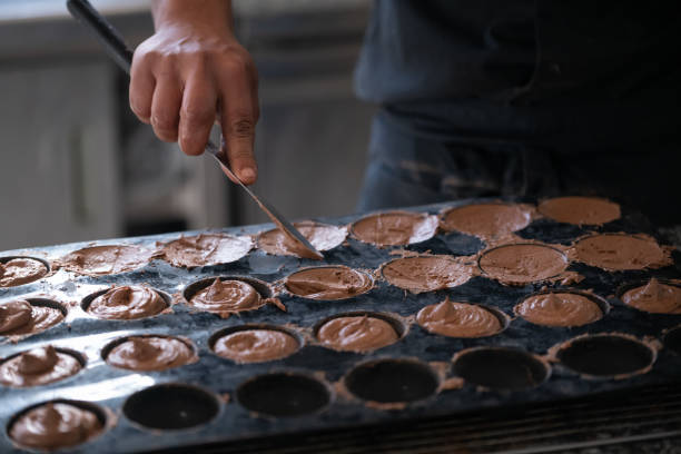 istock Preparing Creamy Chocolate Desserts in the bakery 1291763805