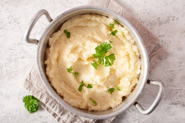 istock mashed cauliflower with butter. ketogenic paleo diet side dish 1291772025