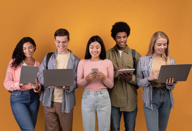 Education, knowledge, modern gadgets in college and social networks