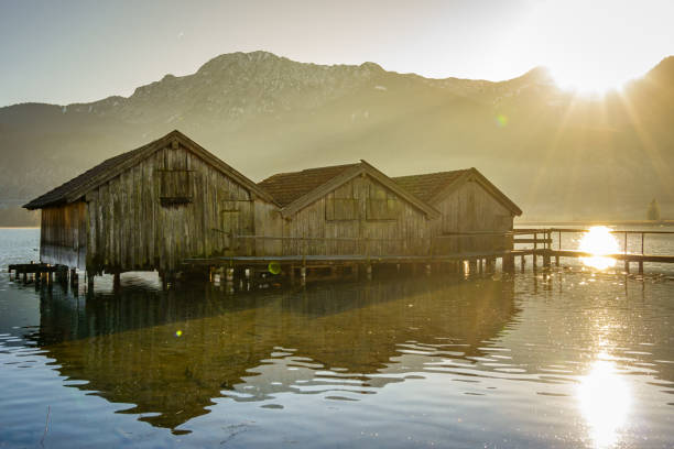 old hut at the kochel lake - bavaria - walchensee lake imagens e fotografias de stock