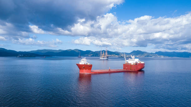 istock Semi submersible heavy lift vessel 1291827613