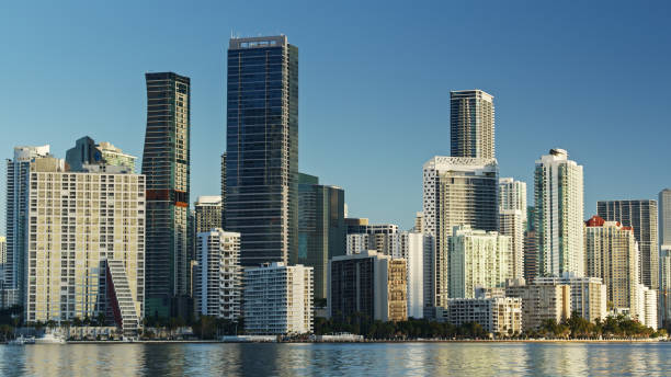 istock Cloudless Morning in Miami Seen from Virginia Key 1291829788