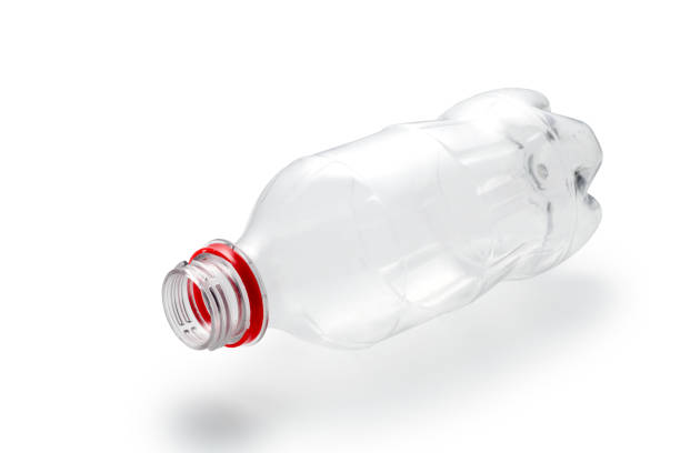 empty plastic bottle empty plastic bottle isolated on white background plastic bottles stock pictures, royalty-free photos & images