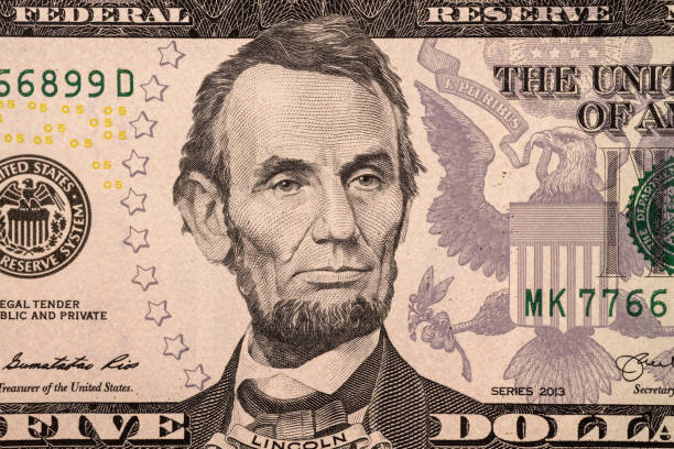 istock Abraham Lincoln portrait closeup background 1291892443