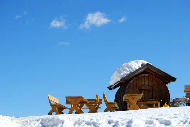 istock mountain hut without people 1291902185