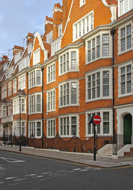 istock London Kensington Buildings 1291913928