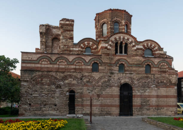 istock Hissar and Nessebar 1291950912