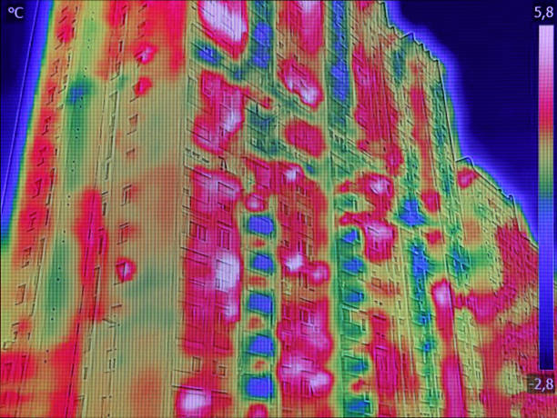 istock Thermal image Heat Loss at the Residential building 1291966321