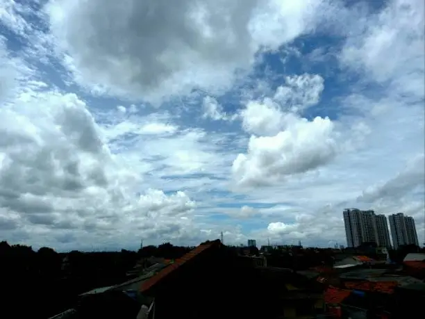 Combination betwen cloud and cityscape