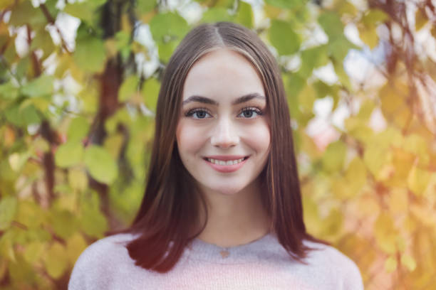 Free picture: Portrait of a stunningly beautiful smiling teenage girl ...