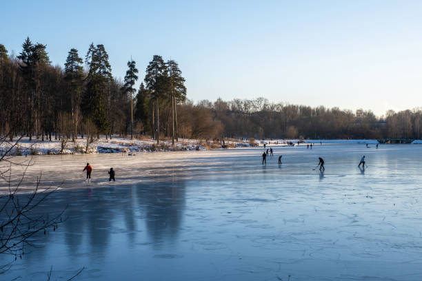 istock Ice skating on the first ice on the Talka river in Ivanovo. 1292126315