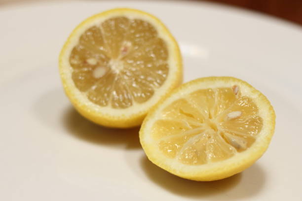 istock Lemon-if life gives you lemons, grab it 1292156541