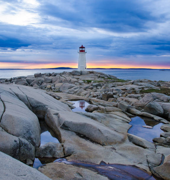 istock Peggy's Cove Lighthouse 1292180541