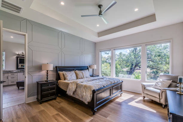 istock Gorgeous walls and ceiling in new bedroom 1292195416