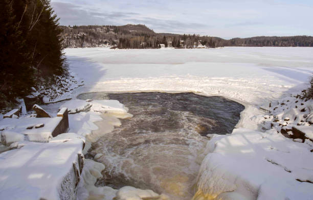 istock Icy river in the Canadian winters 1292204998
