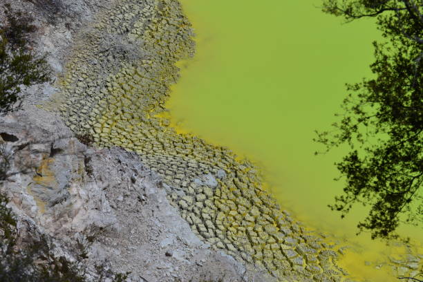 istock Waiotapu Thermal Wonderland 1292248285