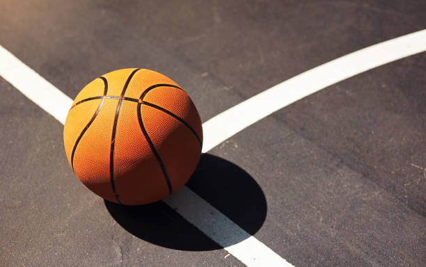 istock Time to bounce and shoot 1292282333