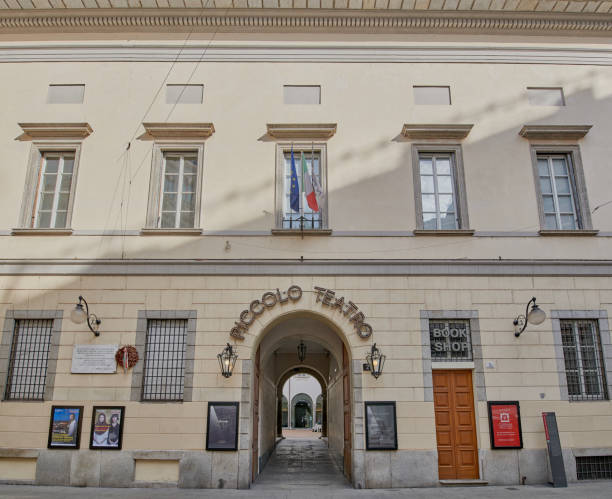 "piccolo teatro", ingresso principale da via dante - entrance door old ancient foto e immagini stock