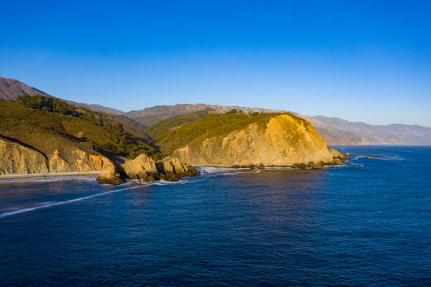 istock Pfeiffer Beach - Big Sur, California 1292336853