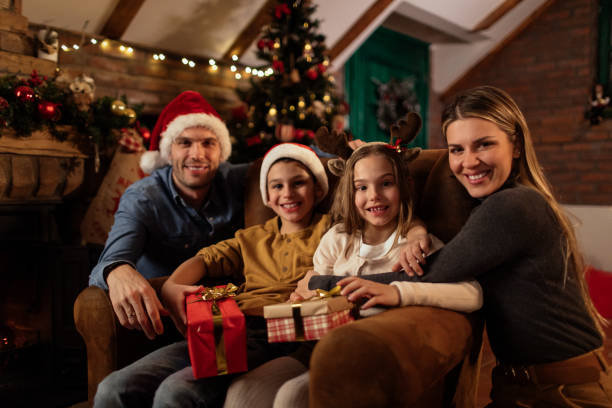 istock A perfect Christmas Eve at home 1292337178