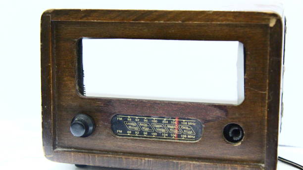 istock Vintage Old Radio. Brown 1292380329