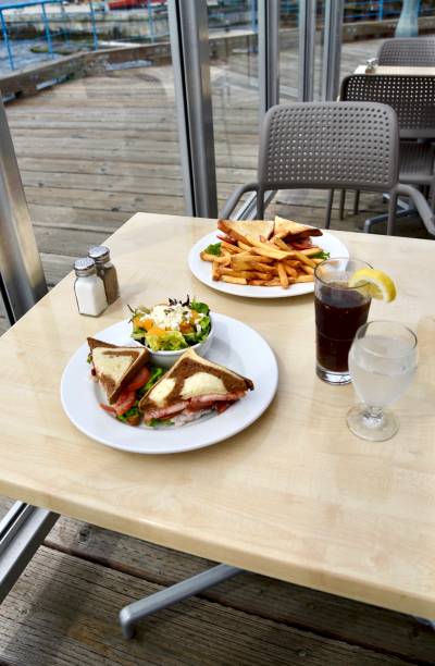istock SHRIMP CLUB HOUISE SANDWICHES 1292488485